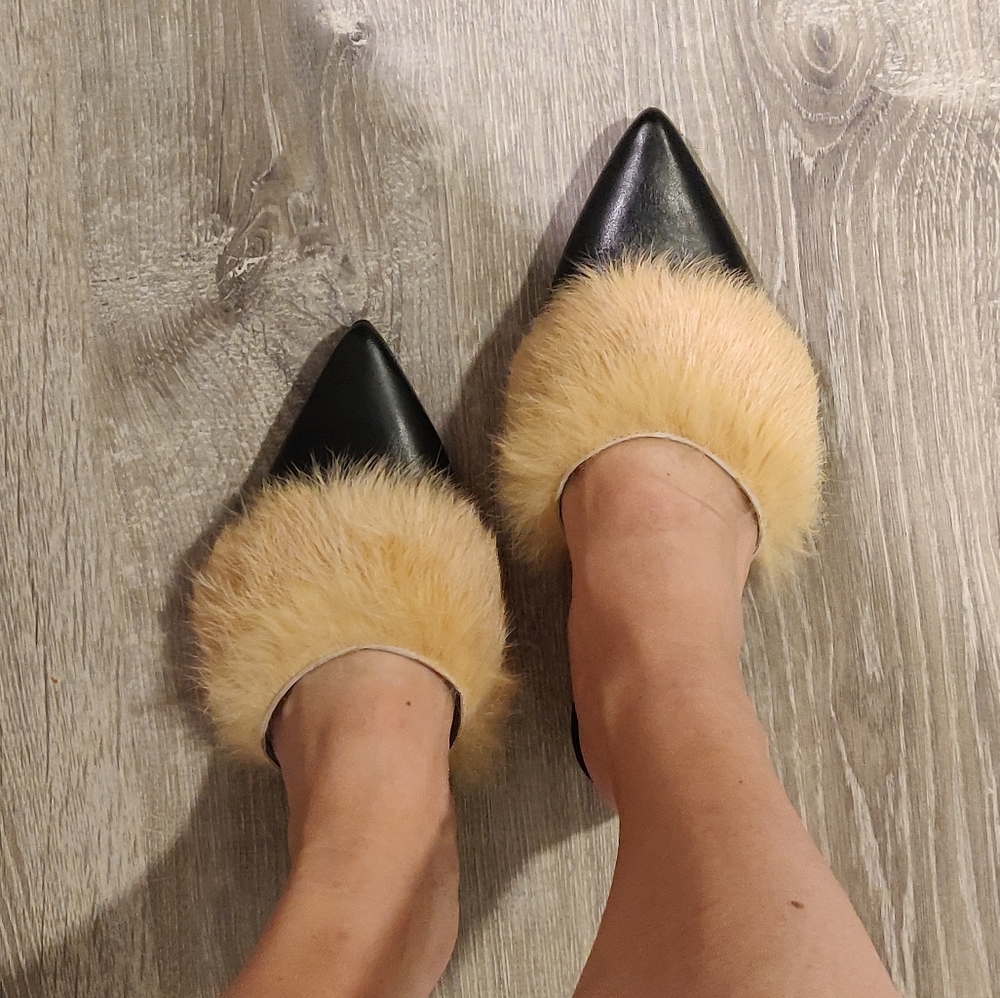 Frances Valentine Paloma Mule 7 1/2 B - Picture 3 of 4